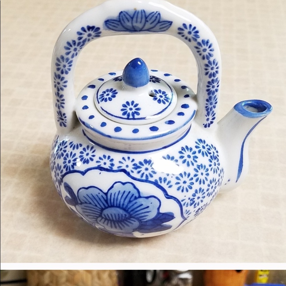 Mini Tea Pot, Blue & White Ceramic, Floral